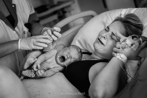 Bevalling in Beeld - Renate (26)